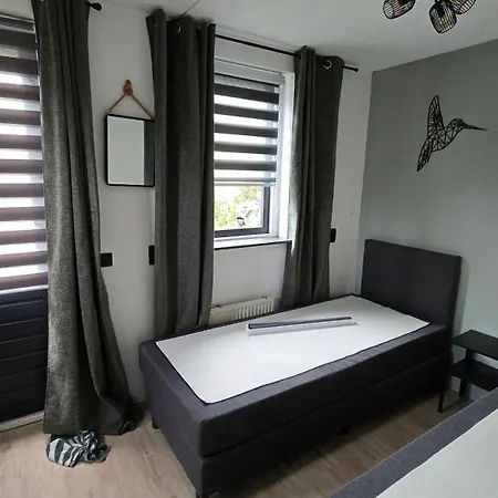 Vakantiewoning Maas En Waal Сasa de vacaciones Ewijk